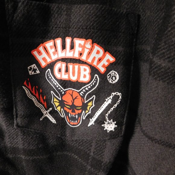 Stranger Things Hellfire Club Hooded Flannel Jacket Men's Large NWT - Picture 2 of 5